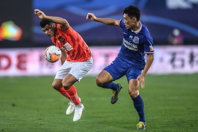 伊劳拉：新规让门将难以担任比赛队长